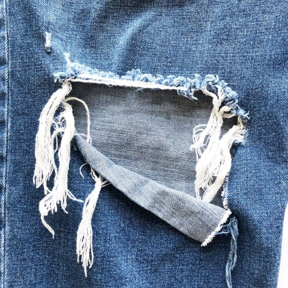 ABERCROMBIE The Ankle Straight Ultra High Rise Knee Rip Jeans Womens 22 Short - Picture 7 of 10